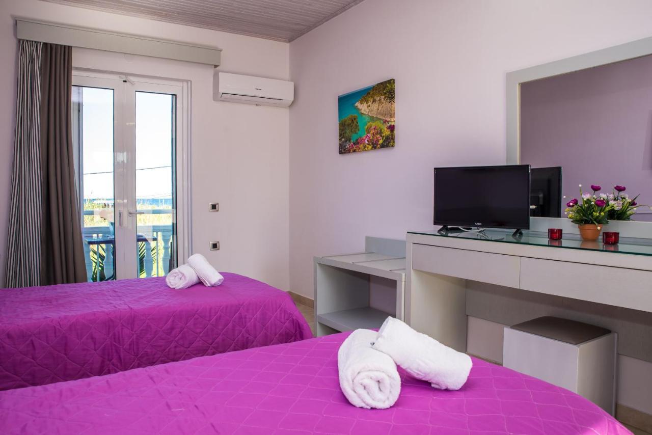 Tom & John Center Aparthotel Tsilivi  Exterior photo